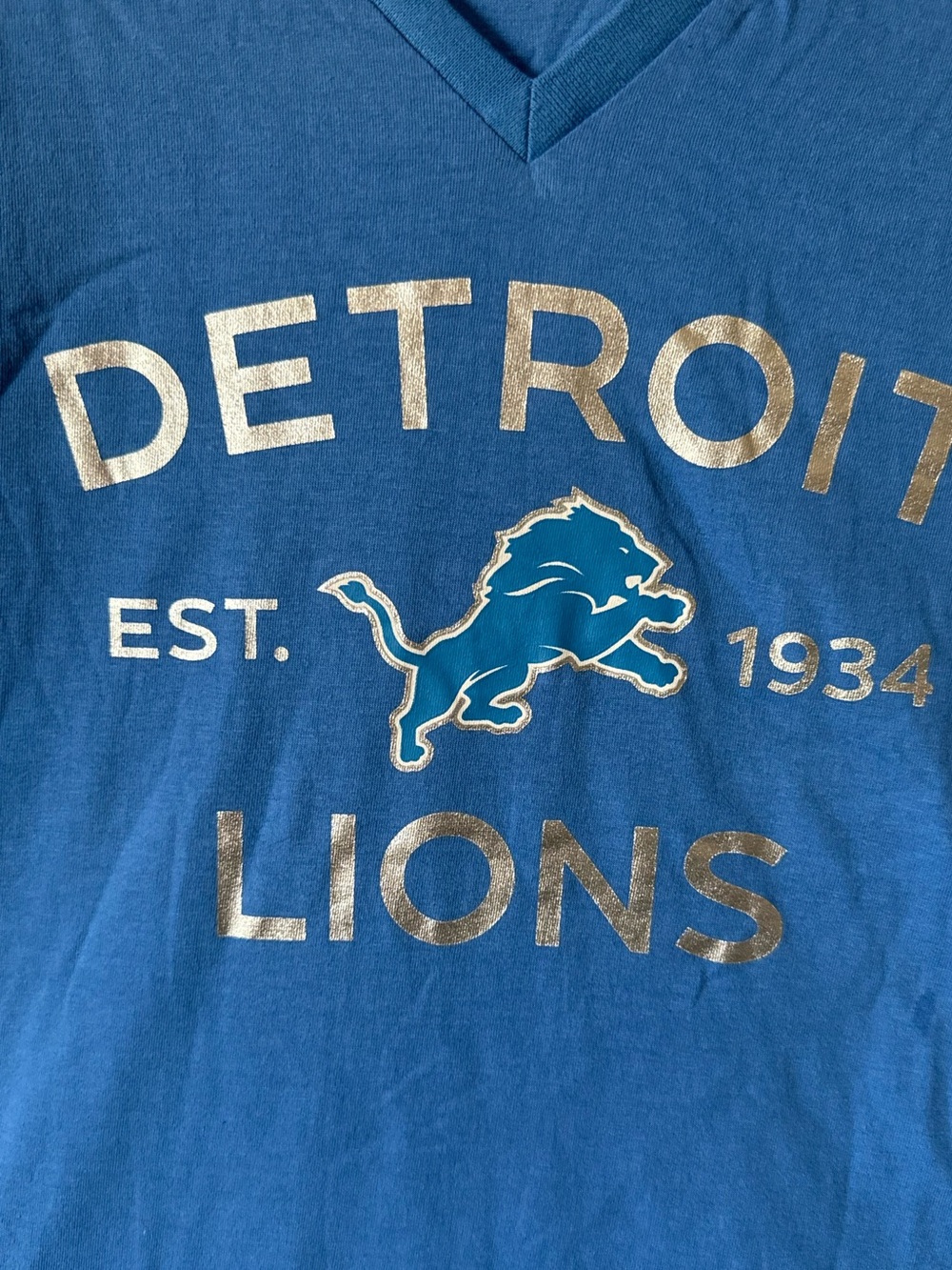Fanatics Detroit Lions NFL V-Neck T-Shirt Blue Short Sleeve Size 2XL NWOT